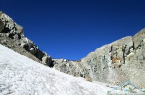 Top of Cho La pass in Everest lets go to scale How tough is Cho La pass trek