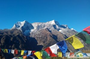 Self guided Everest base camp trek alone read ultimate guide to do Everest base camp trek independently 