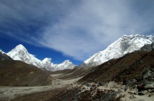 Shivalaya to Everest base camp trek via jiri crossing Lamjura La and Takasindu la Nepal