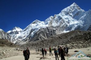 Superior temperature, weather and climate make Everest base camp trek in May a lifetime trip