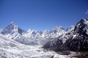 Outfitter Nepal Everest base camp trek in December - Everest tours