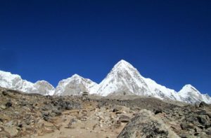 Lobuche to Everest base camp distance via Gorak shep in Khumbu Nepal