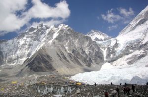 Mount Everest base camp heli trek 9 days trekking in fly out trip to Nepal