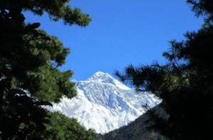 Amazing photo of top of Mount Everest during Jiri to Everest base camp trip