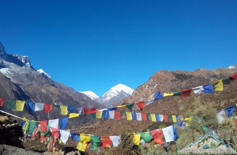 Less touristy parts of Everest region of Himalaya Nepal