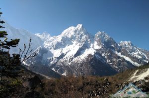 Manaslu trekking information